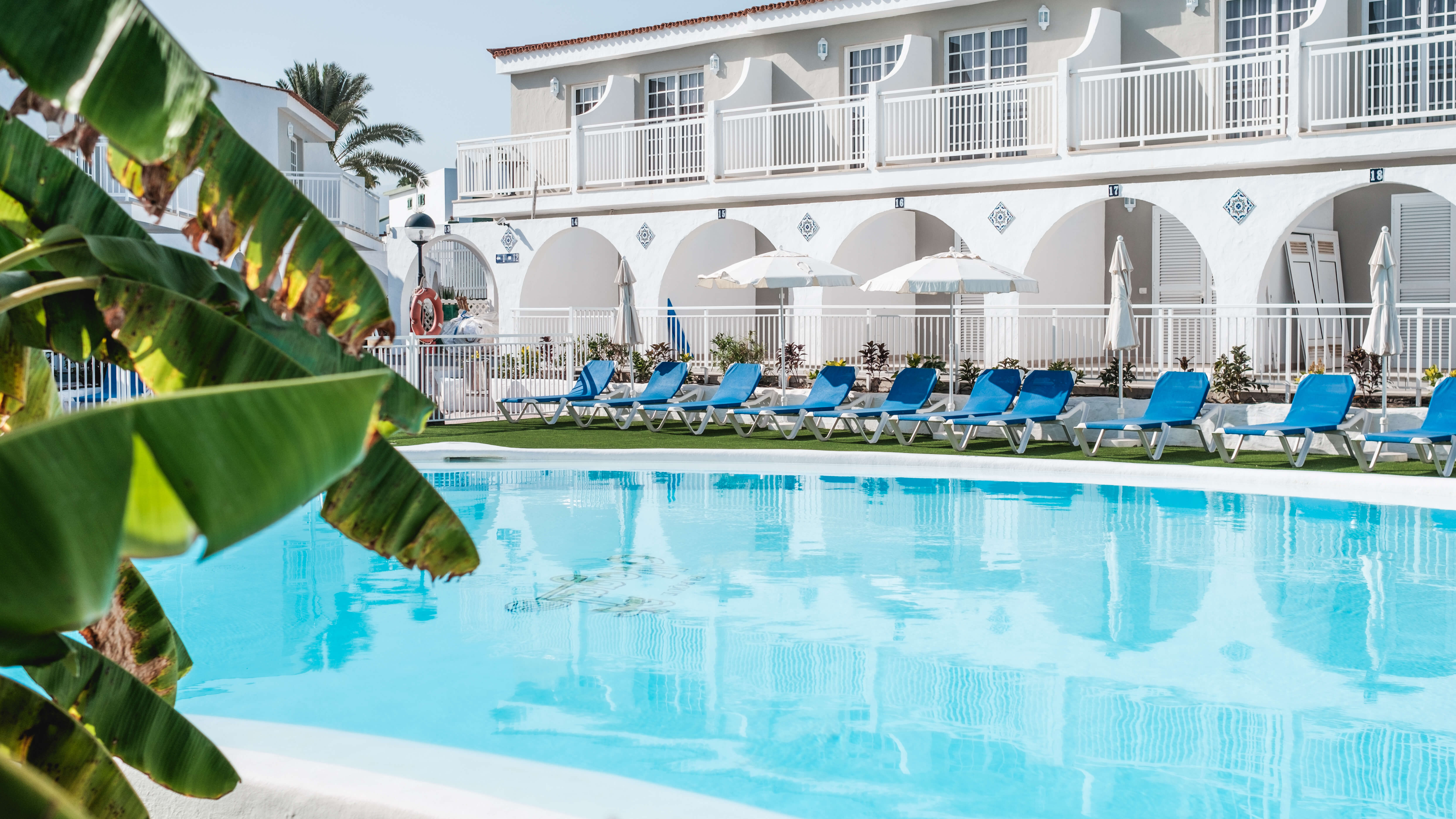 CAMAS SEPARADAS (1 a 3 personas)