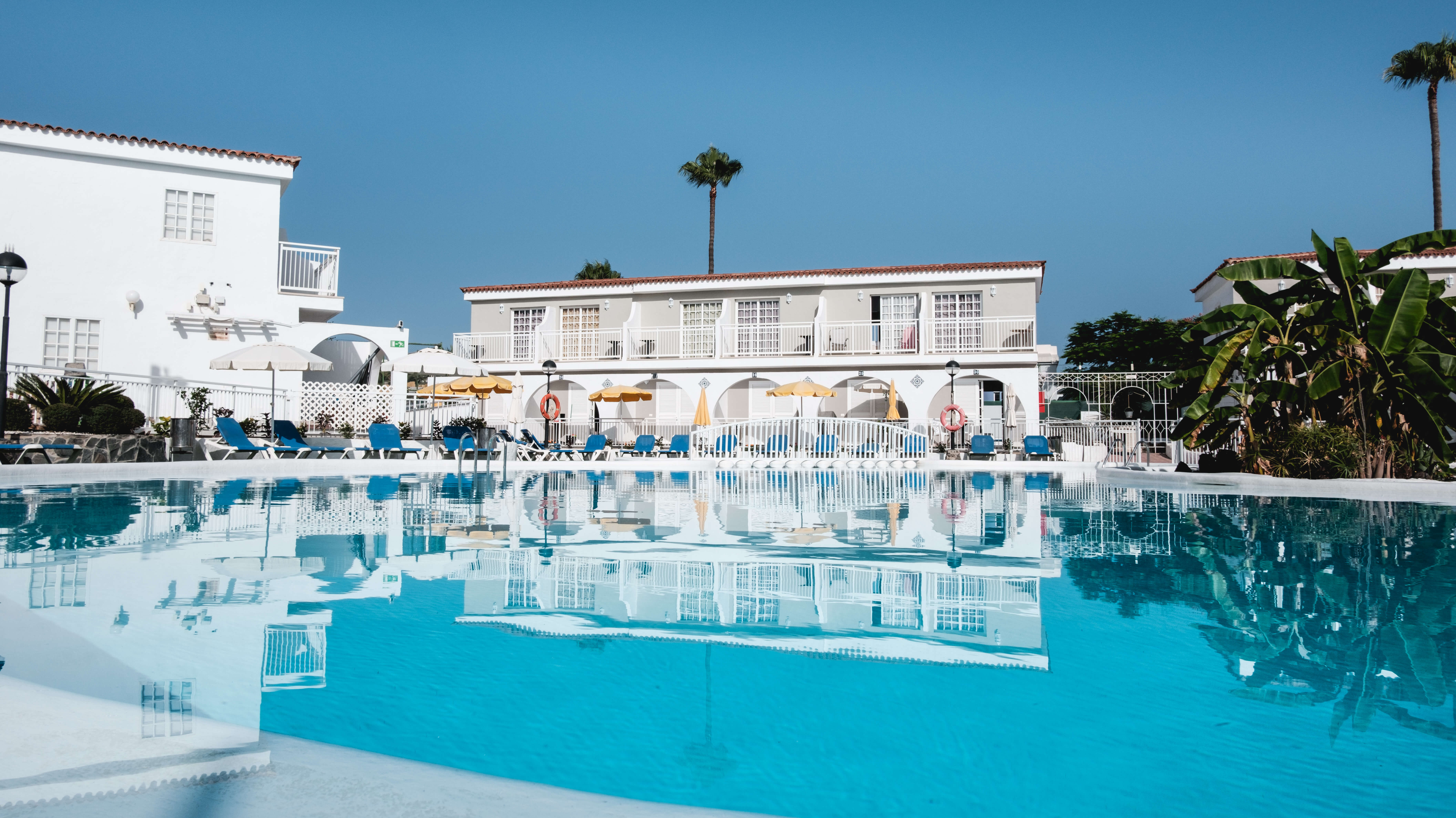 CAMAS SEPARADAS (1 a 3 personas)