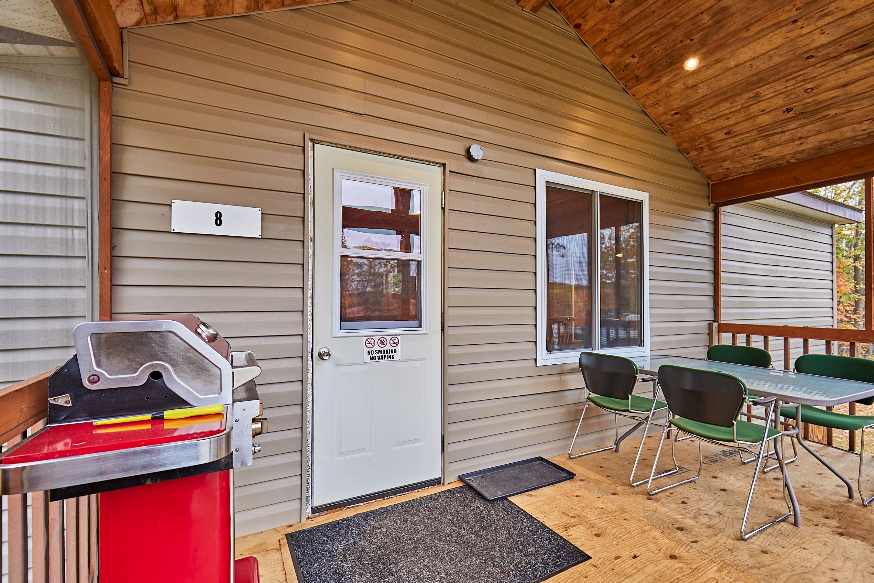 Cottage # 8 - Special - Nightly