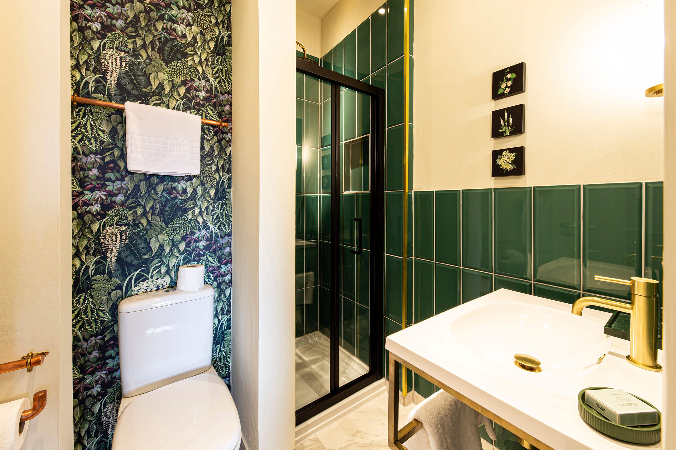 Room 2 -  Urban Jungle