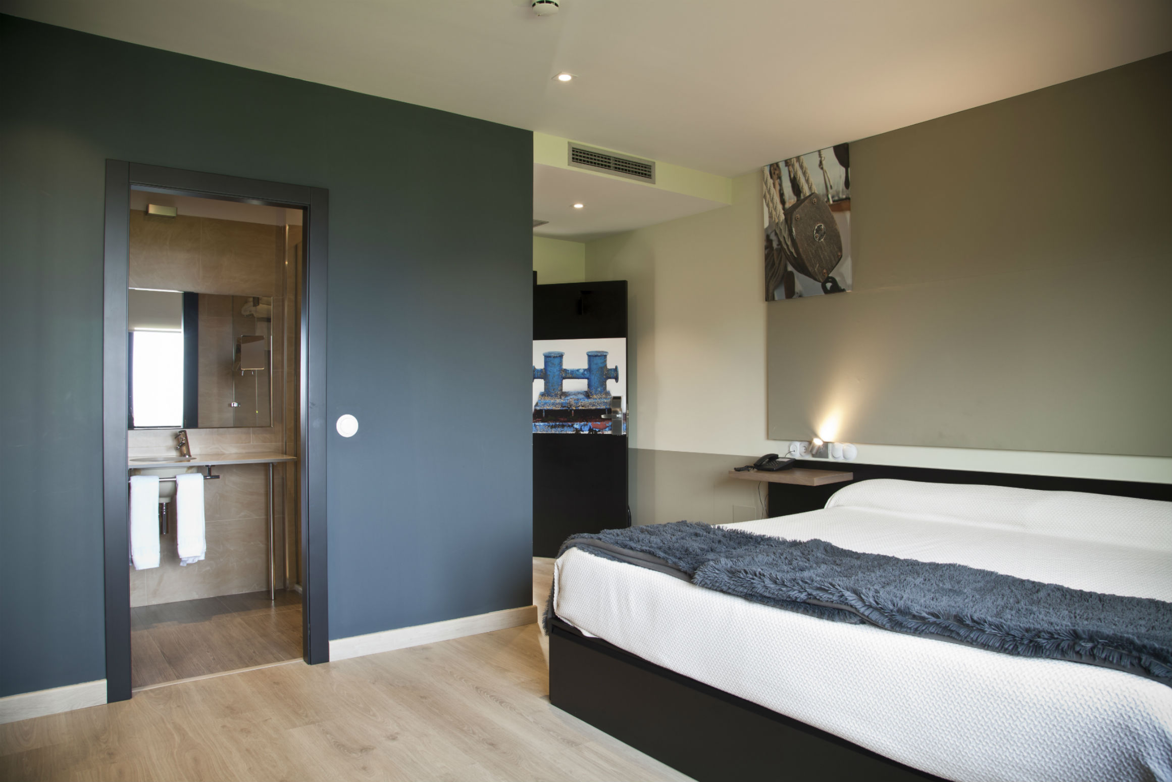 Doble Estándar AD (2 Adultos)