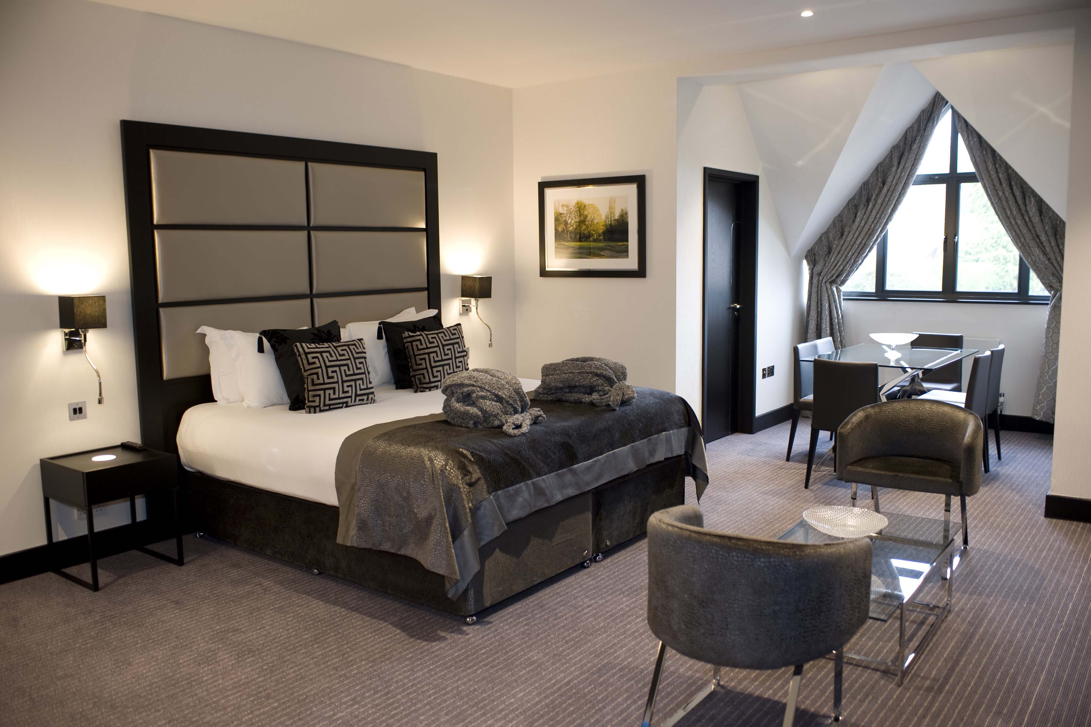 Executive Suite - Bed & Breakfast  (1-2 Guests) 48hrs