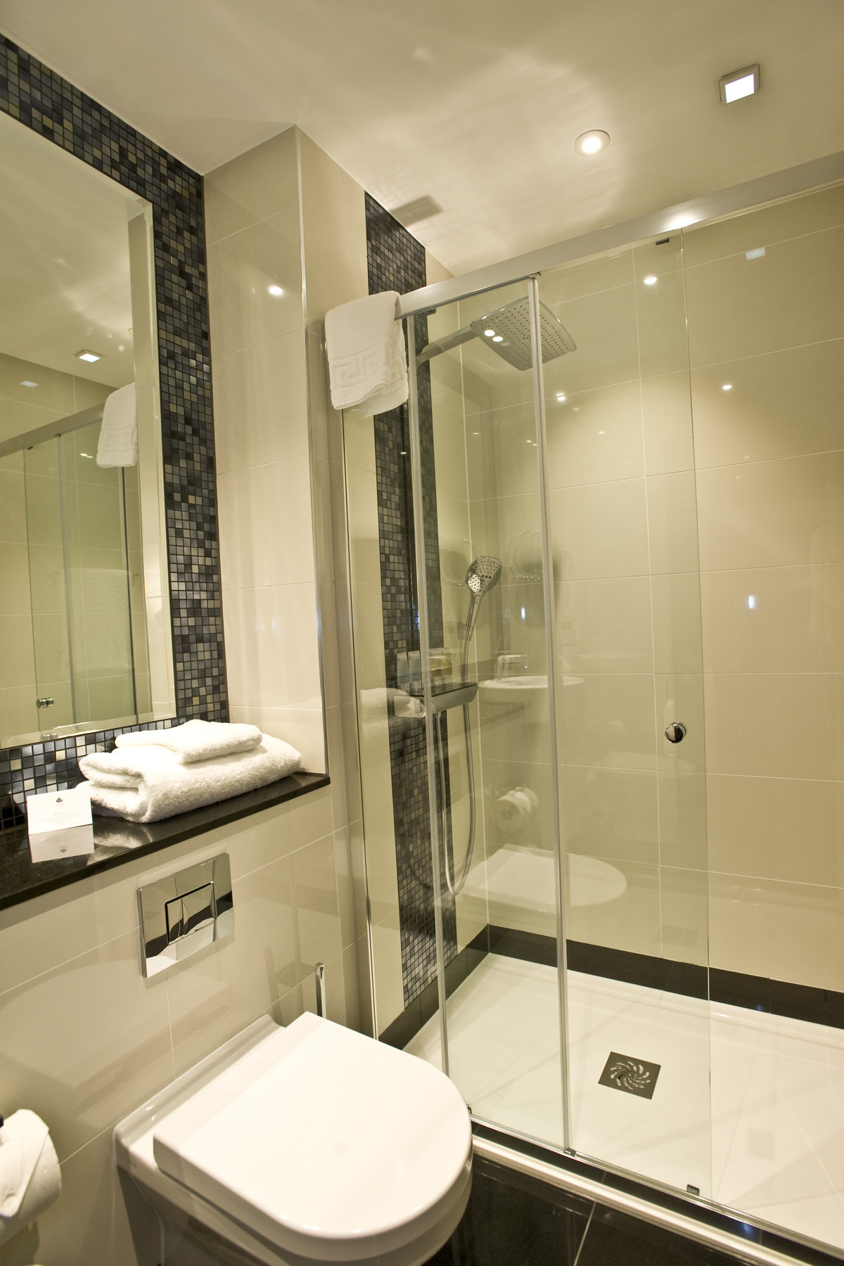 Premier Balcony - Bed & Breakfast (48 hrs)