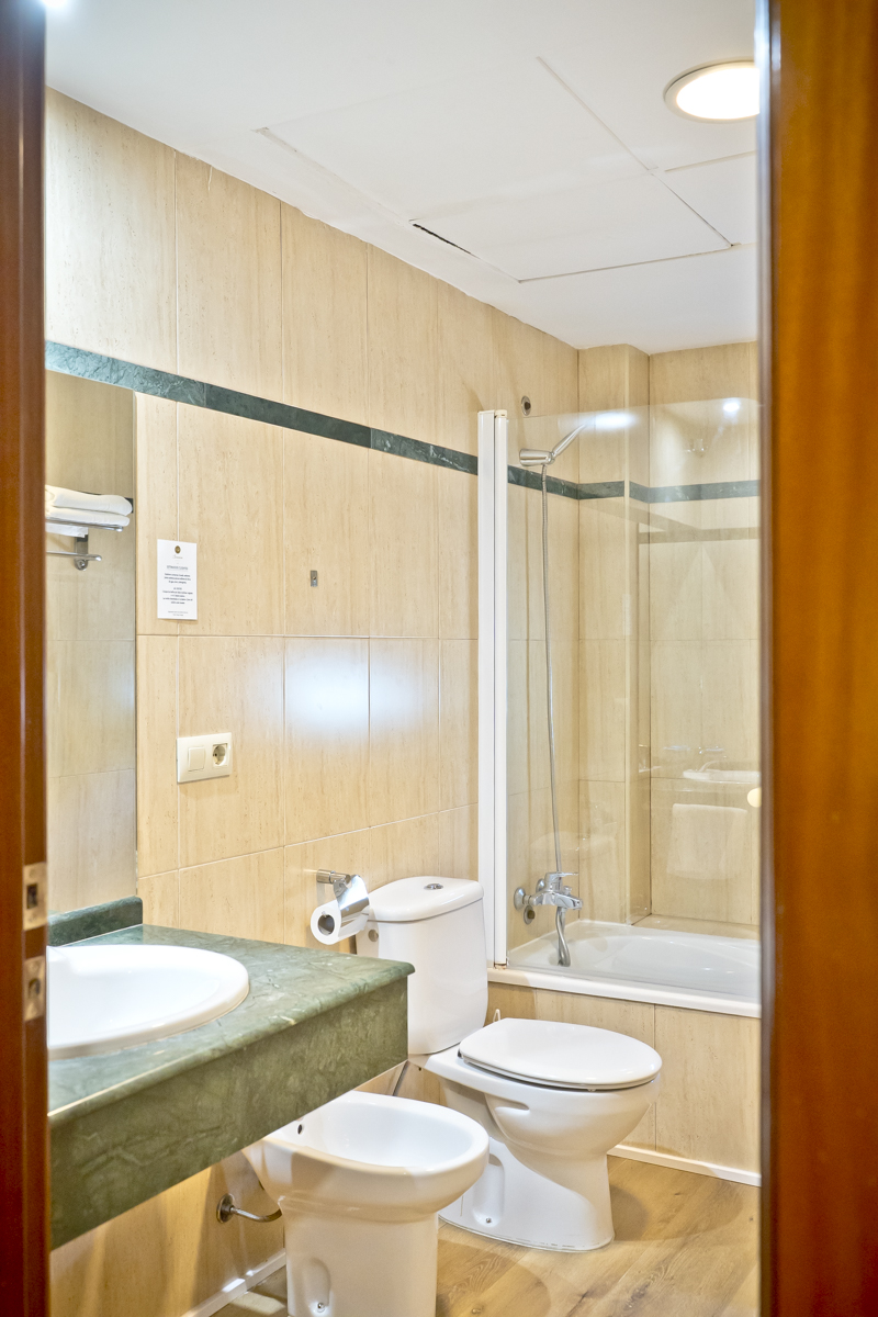 Habitación Doble Uso Individual