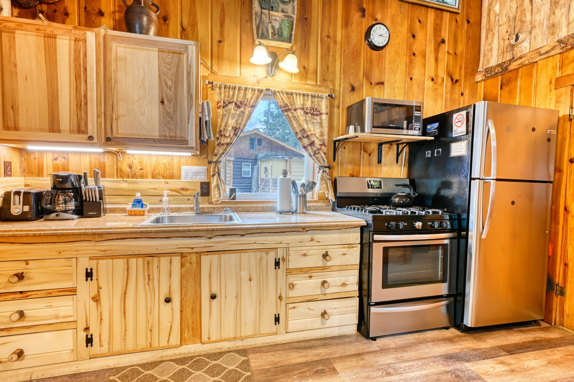 The Daniel Boone Cabin