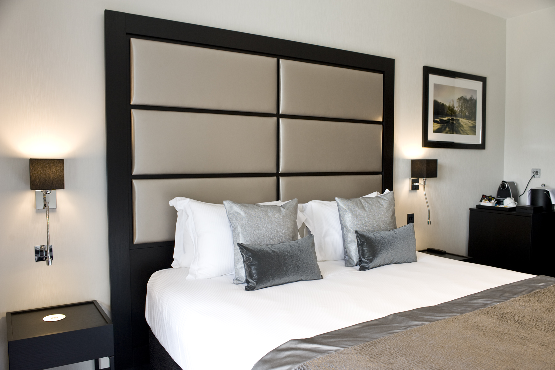 Premier Balcony - Bed & Breakfast (48 hrs)
