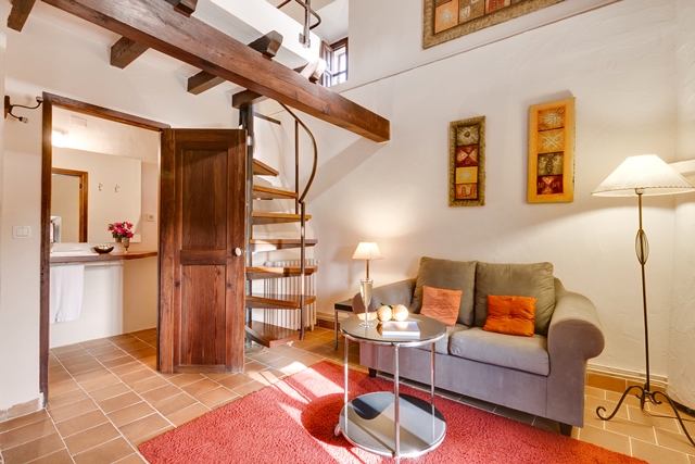 PROMOTION Accommodation & Breakfast (DC20)
