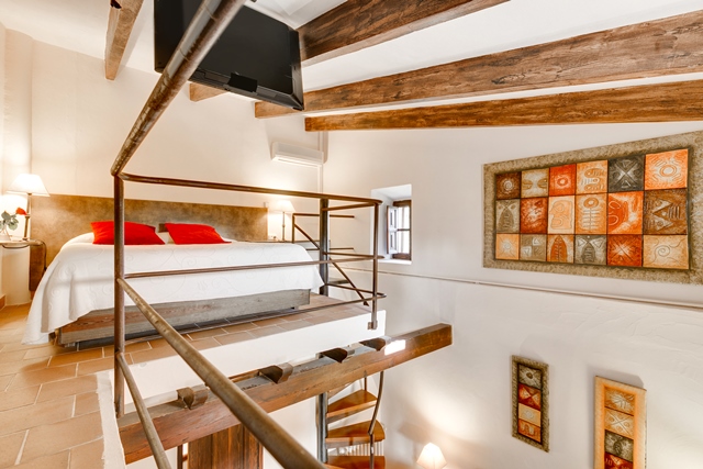 PROMOTION Accommodation & Breakfast (DC20)