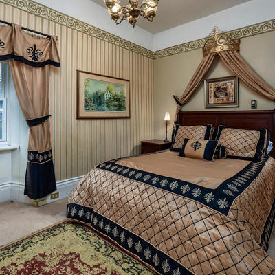 The Judge's Chambers — photo 3