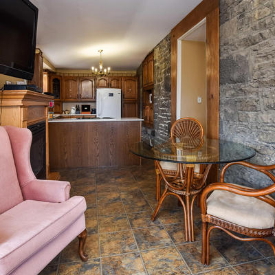 The Coach House — photo 2