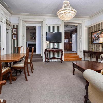 The Senator's Suite — photo 3