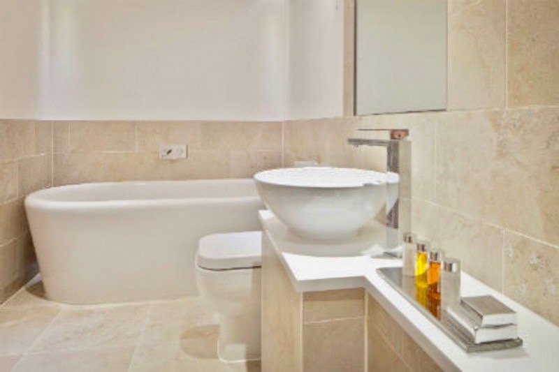 Executive King Size Oak Room - Breakfast Included