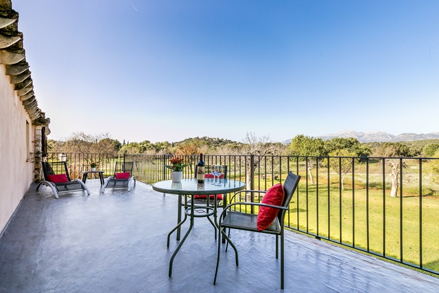 DOUBLE Accommodation & Breakfast
