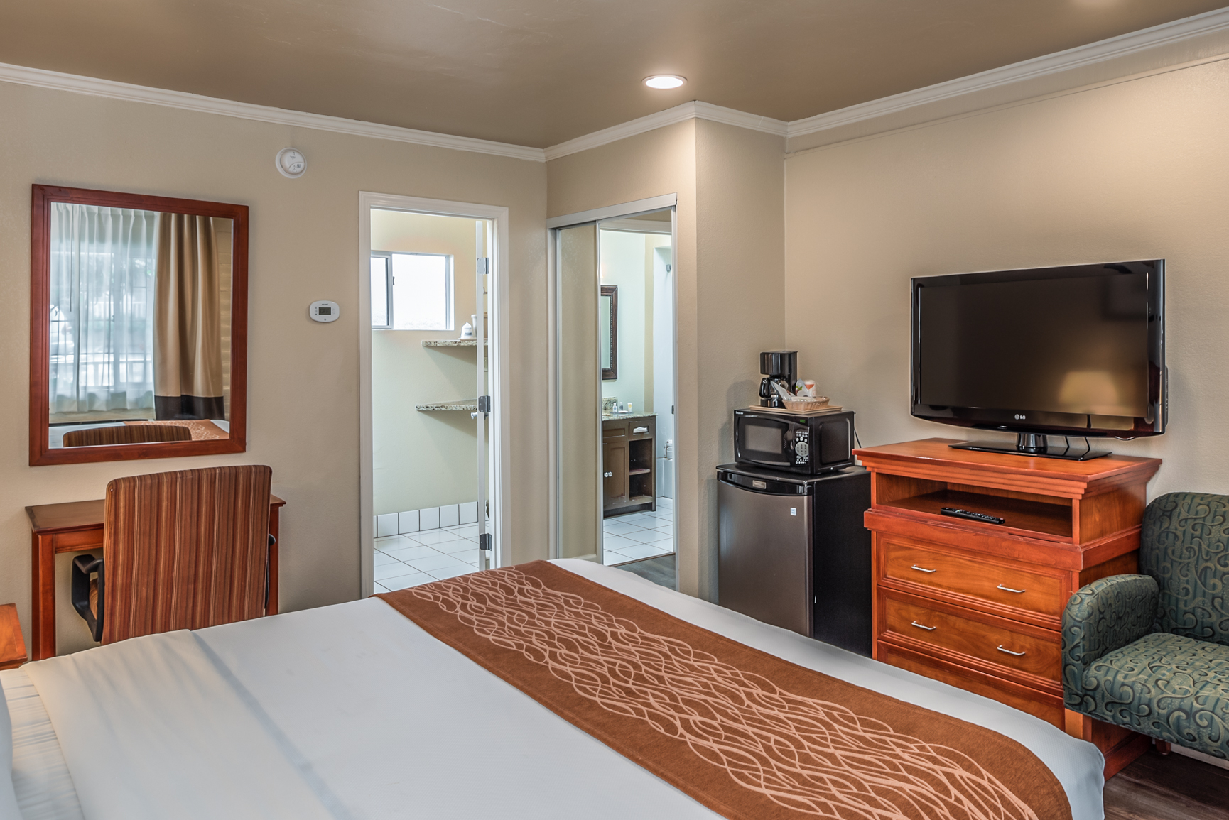 The Inn at 1252 Monterey — photo 26 of 41