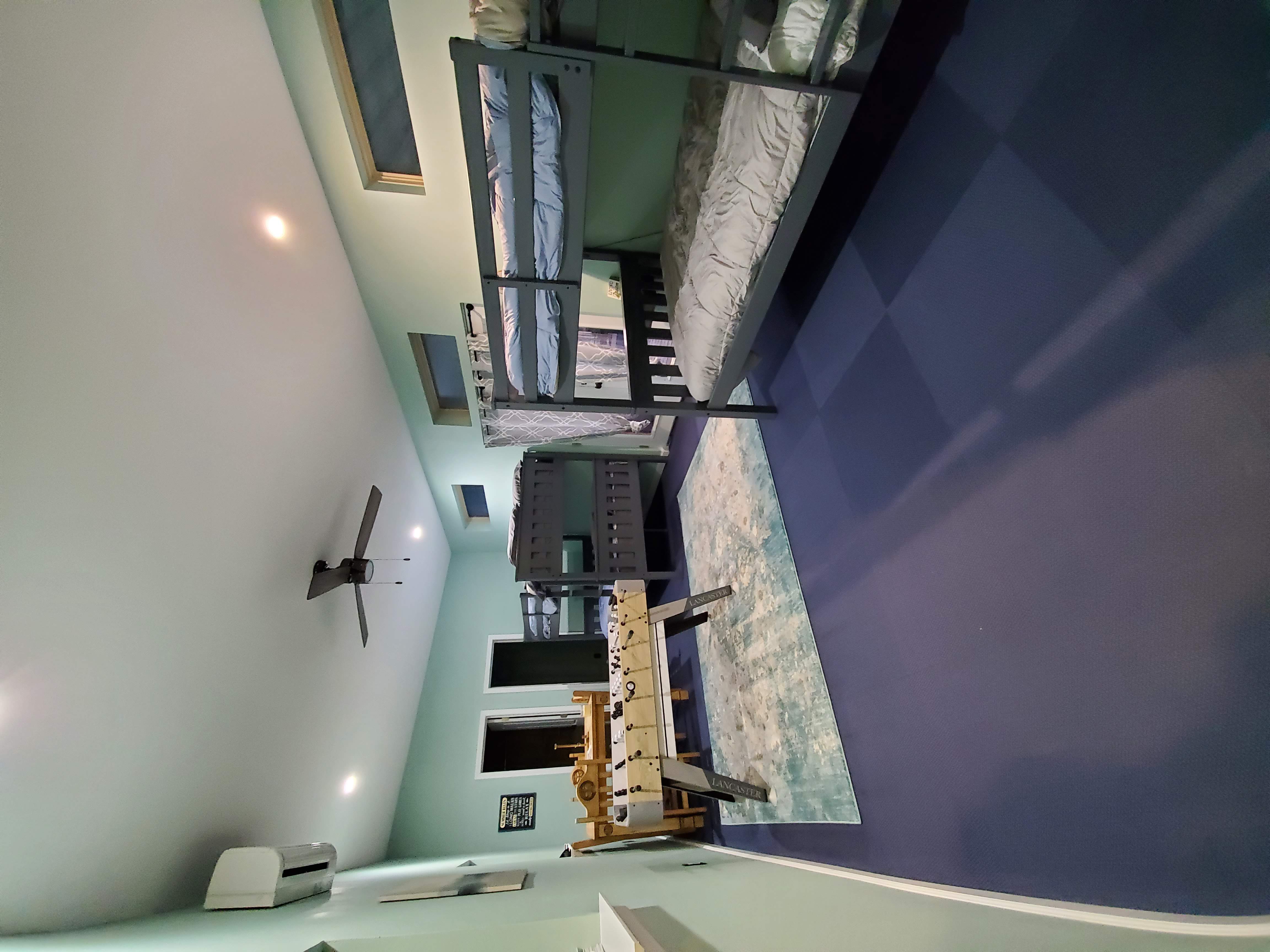 Cabin #5 - sleeps 10